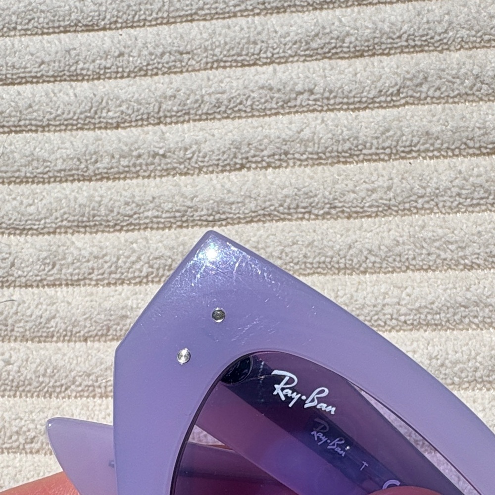 Rayban Womens Sunglasses - Picture 7 of 8
